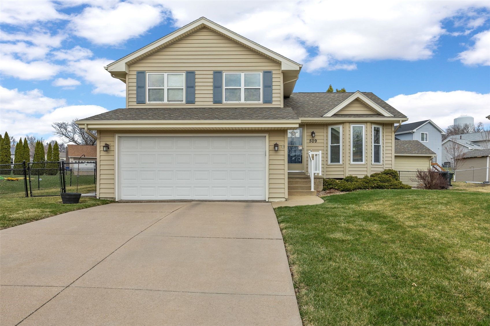 509 Bezdek Drive NW Cedar Rapids IA 52405