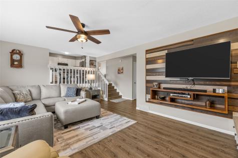 509 Bezdek Drive NW Cedar Rapids IA 52405