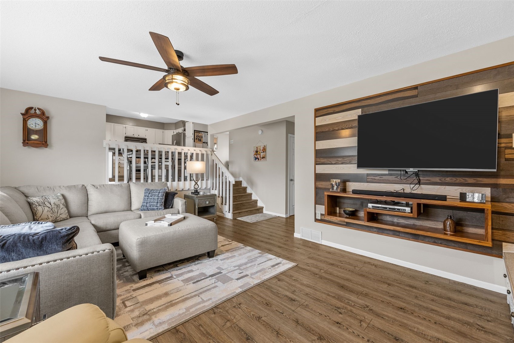 509 Bezdek Drive NW Cedar Rapids IA 52405