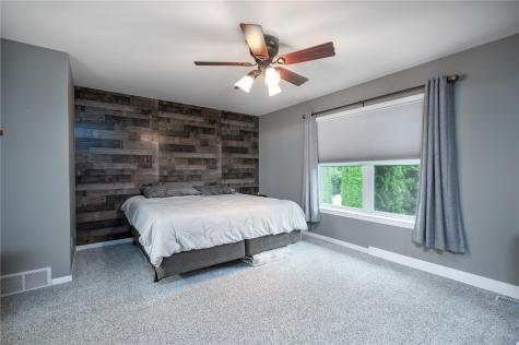 272 Barrington Court Marion IA 52302