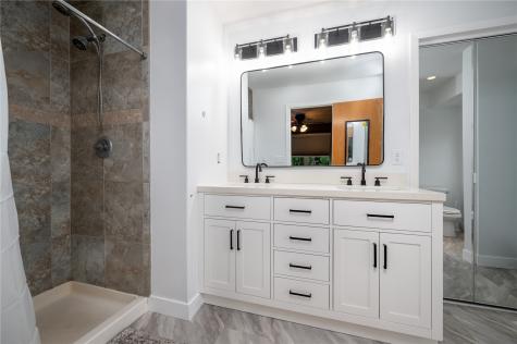 272 Barrington Court Marion IA 52302