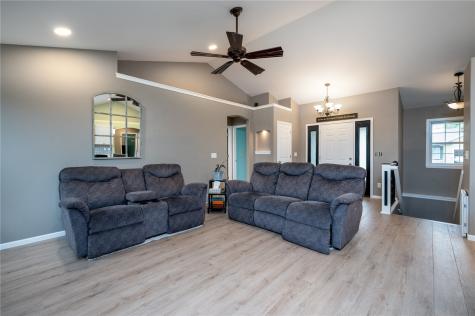 272 Barrington Court Marion IA 52302
