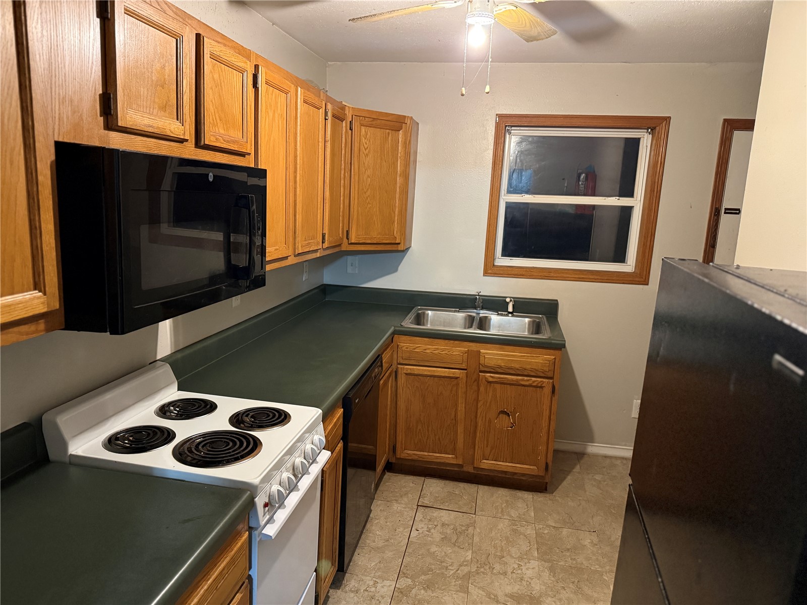 216 13th Street NW Cedar Rapids IA 52405