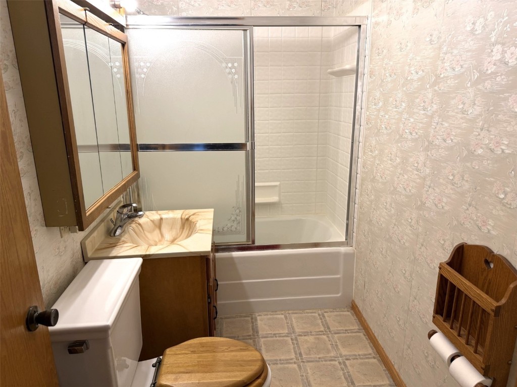 1568 5th Avenue Marion IA 52302