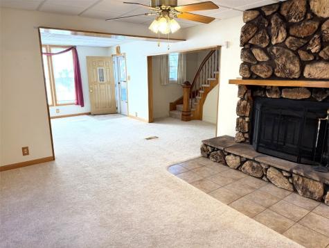 1568 5th Avenue Marion IA 52302