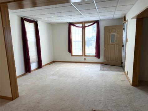 1568 5th Avenue Marion IA 52302