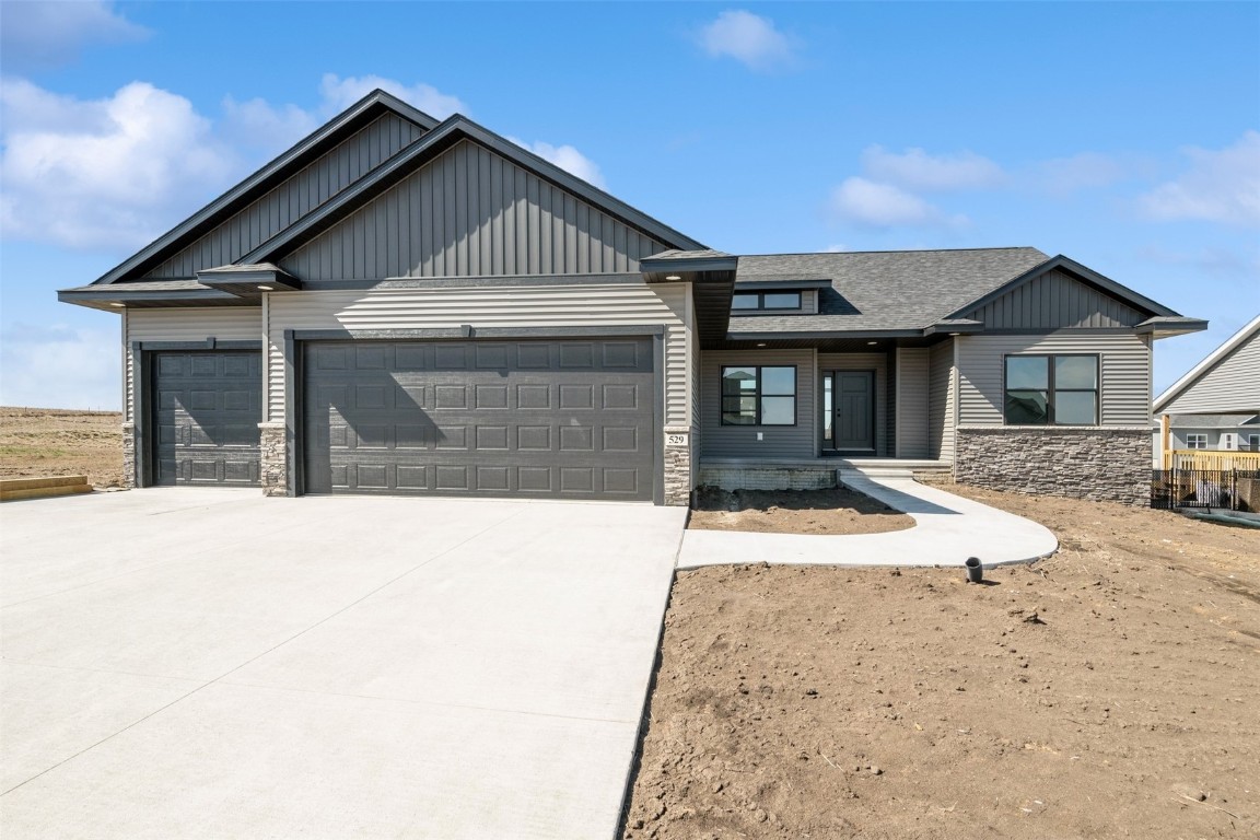 529 Cardinal Avenue Atkins IA 52206