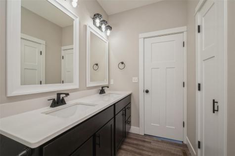 529 Cardinal Avenue Atkins IA 52206