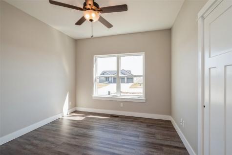 529 Cardinal Avenue Atkins IA 52206