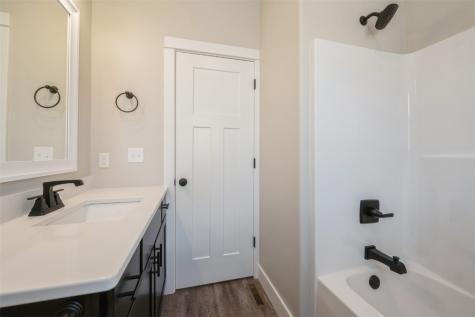 529 Cardinal Avenue Atkins IA 52206