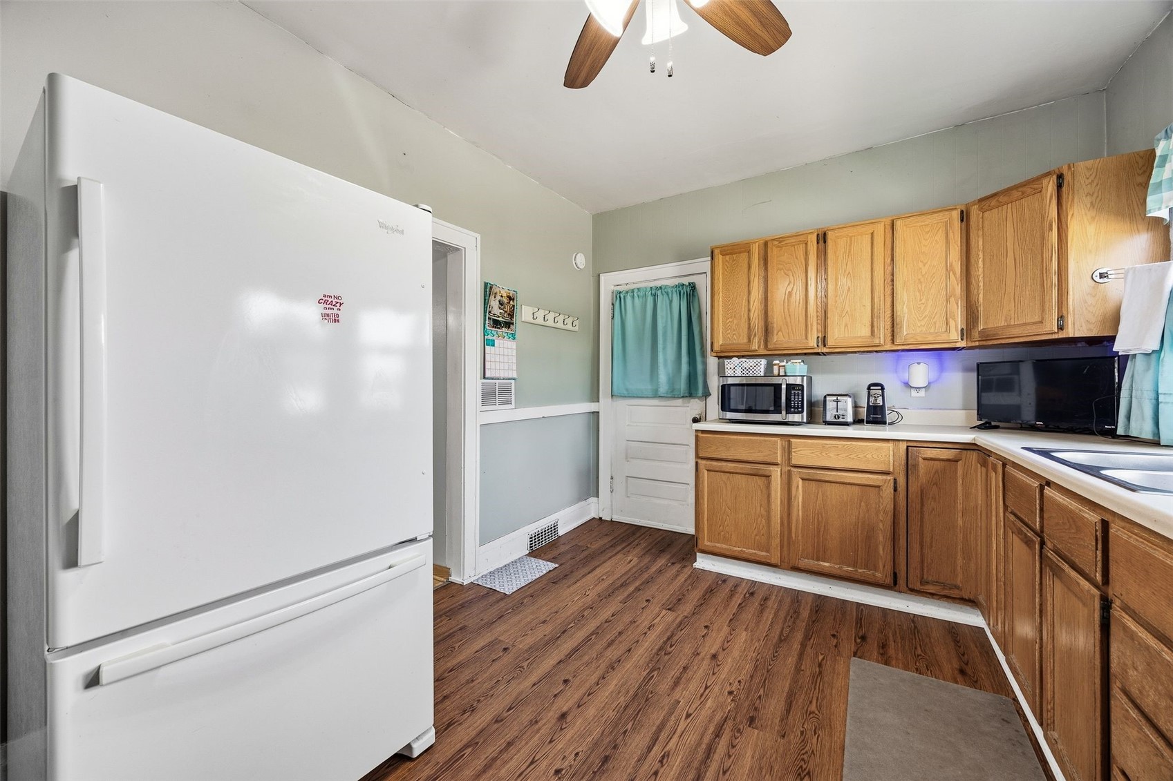 1802 J Street SW Cedar Rapids IA 52404
