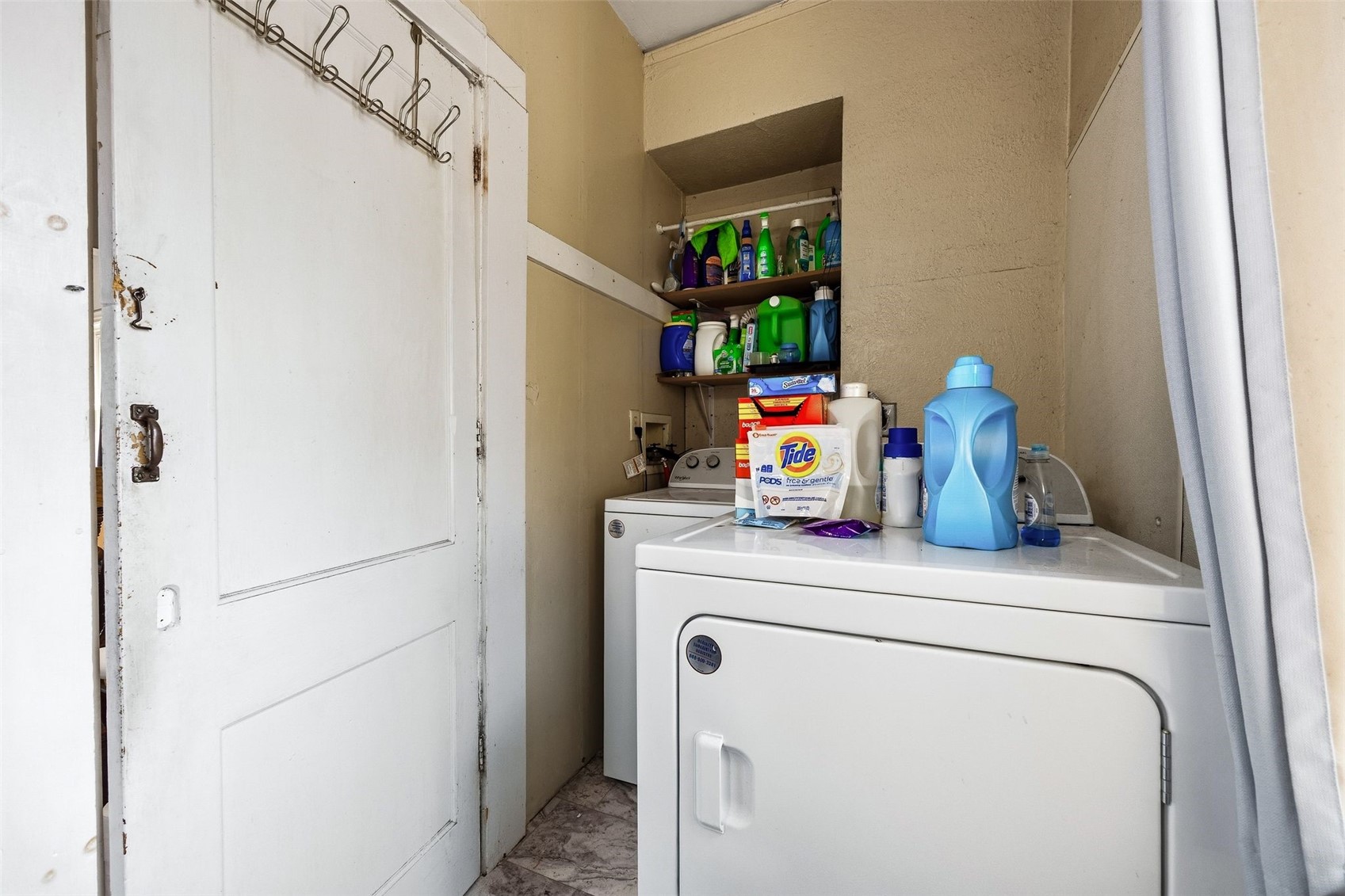 1802 J Street SW Cedar Rapids IA 52404