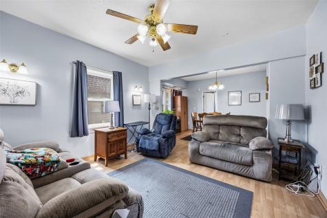 1802 J Street SW Cedar Rapids IA 52404