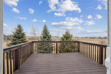 4922 Windmill Drive SW Cedar Rapids IA 52404
