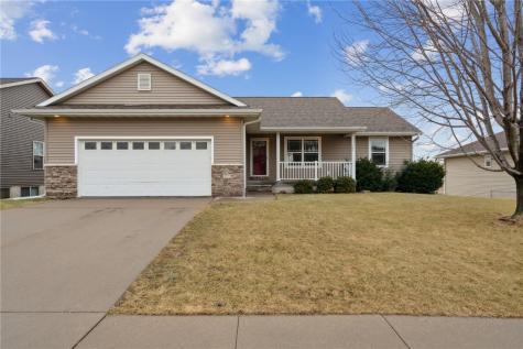 4922 Windmill Drive SW Cedar Rapids IA 52404