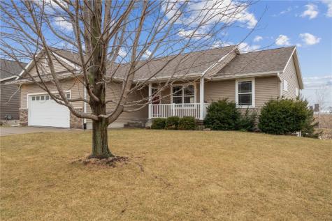 4922 Windmill Drive SW Cedar Rapids IA 52404