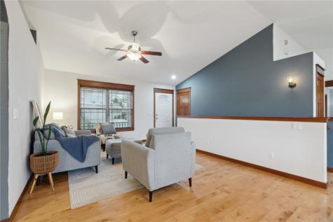 4922 Windmill Drive SW Cedar Rapids IA 52404