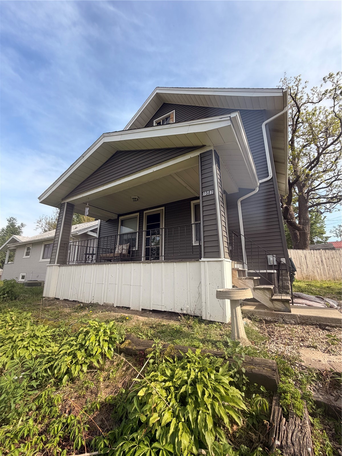 1507 Hinkley Avenue NW Cedar Rapids IA 52405