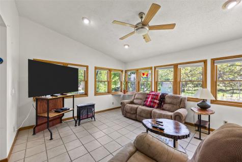 1828 NE Shady Lane North Liberty IA 52317
