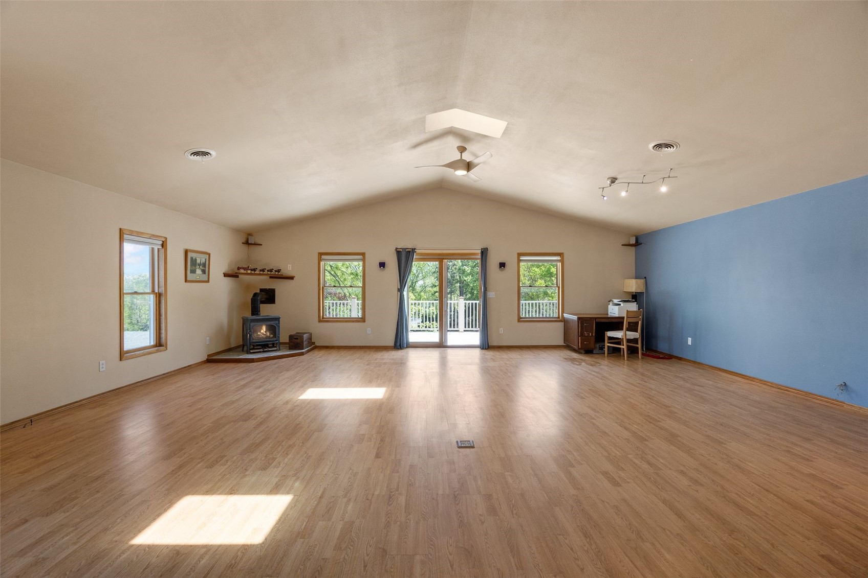 1828 NE Shady Lane North Liberty IA 52317