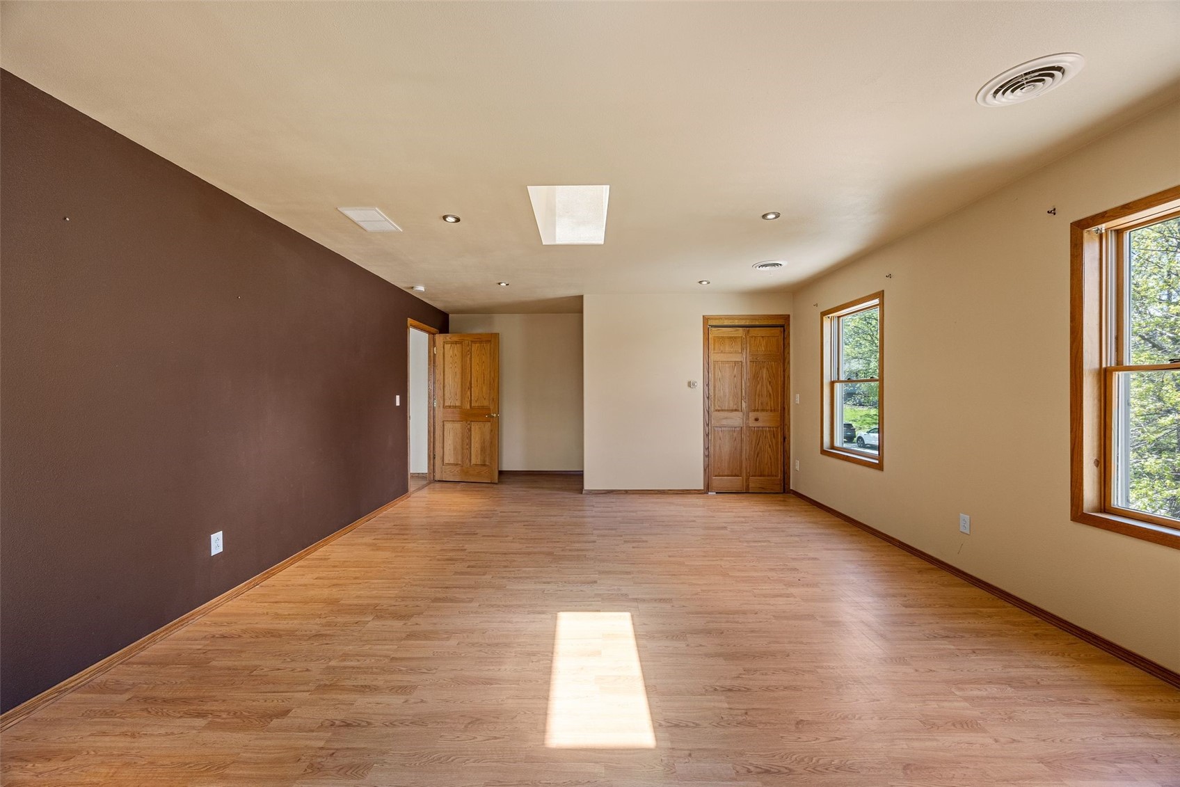 1828 NE Shady Lane North Liberty IA 52317