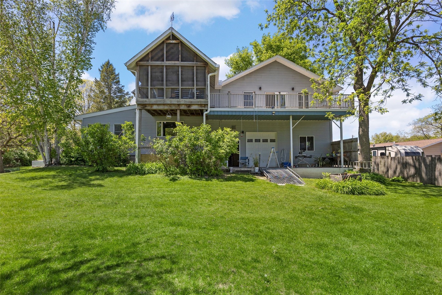1828 NE Shady Lane North Liberty IA 52317