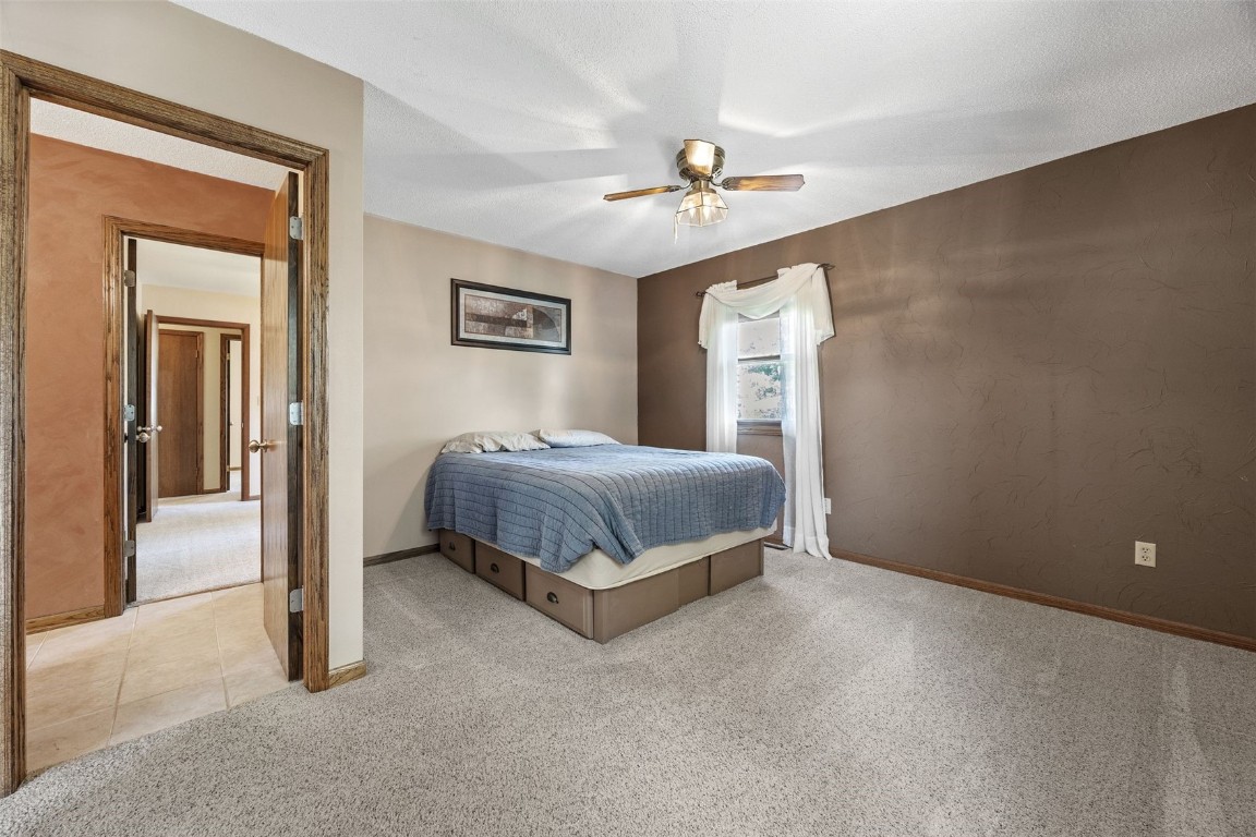 3858 Northwood Drive NE Cedar Rapids IA 52402