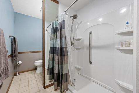 3858 Northwood Drive NE Cedar Rapids IA 52402