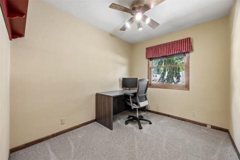 3858 Northwood Drive NE Cedar Rapids IA 52402