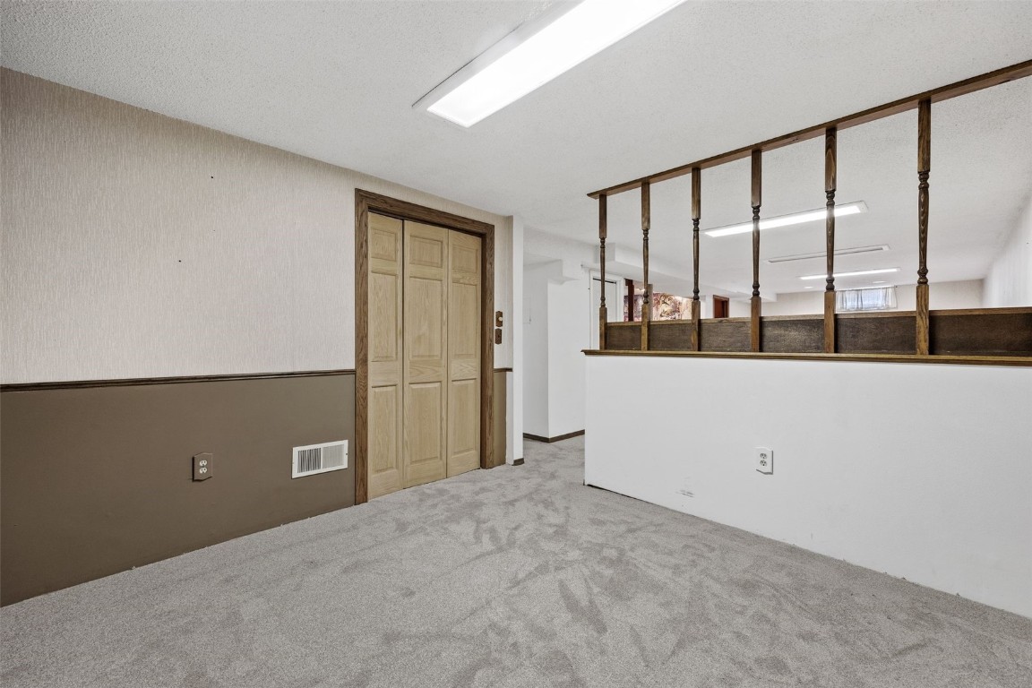 3858 Northwood Drive NE Cedar Rapids IA 52402