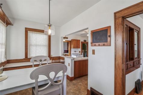 527 SW Swisher View Drive Swisher IA 52338
