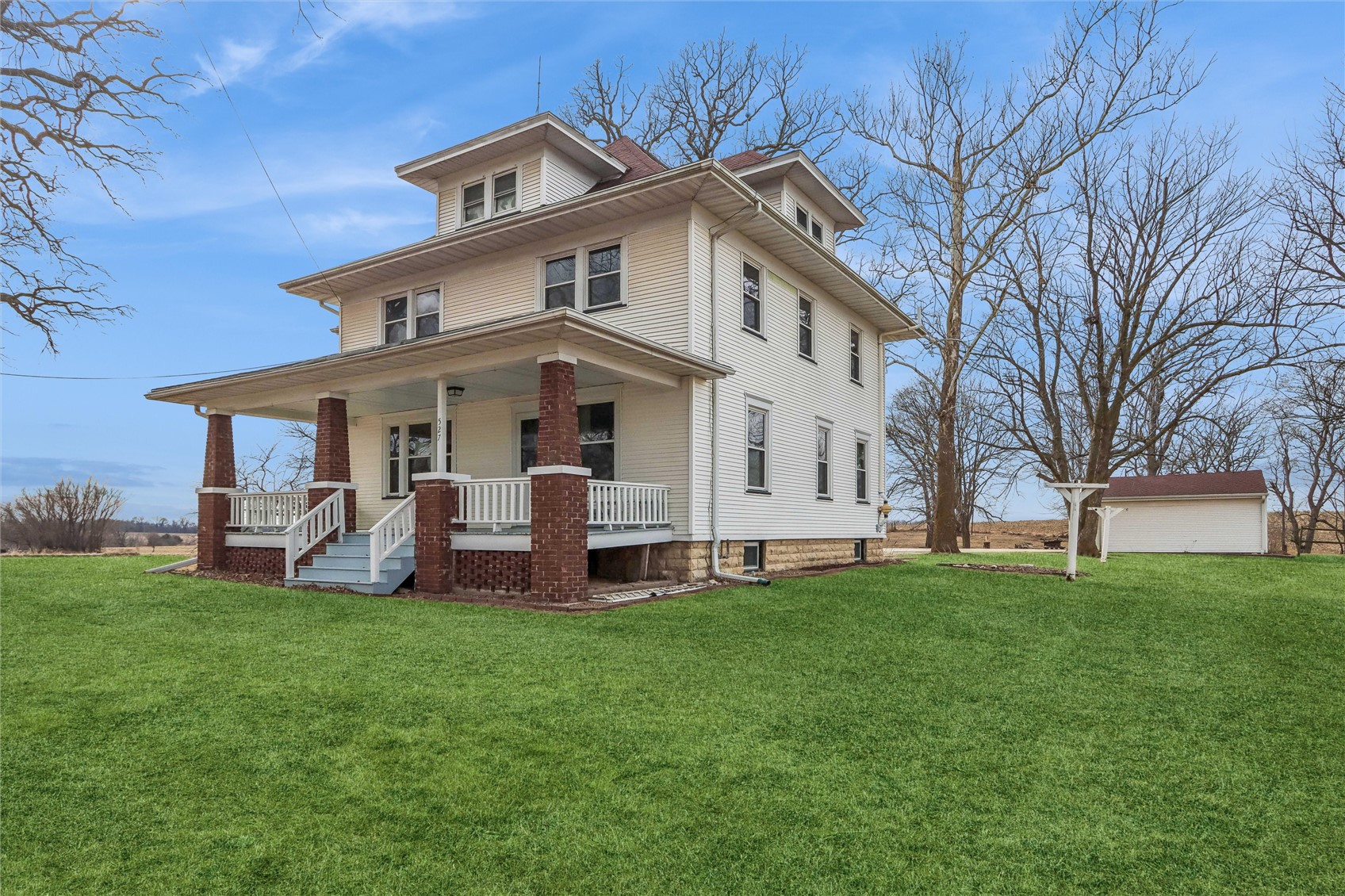527 SW Swisher View Drive Swisher IA 52338