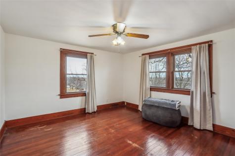 527 SW Swisher View Drive Swisher IA 52338