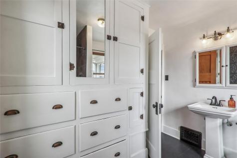 527 SW Swisher View Drive Swisher IA 52338
