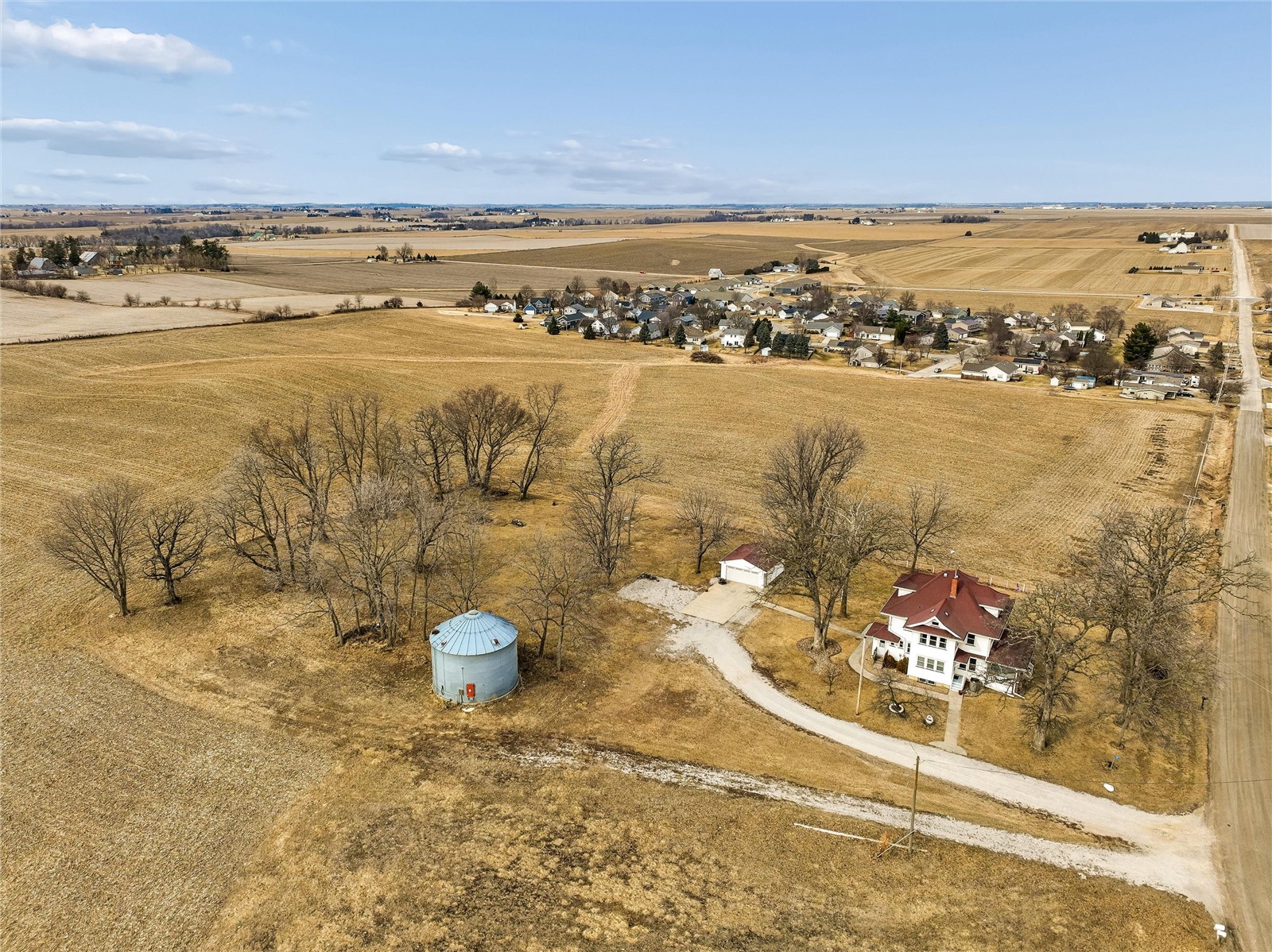 527 SW Swisher View Drive Swisher IA 52338