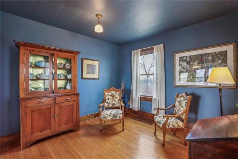 527 SW Swisher View Drive Swisher IA 52338