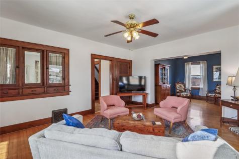 527 SW Swisher View Drive Swisher IA 52338