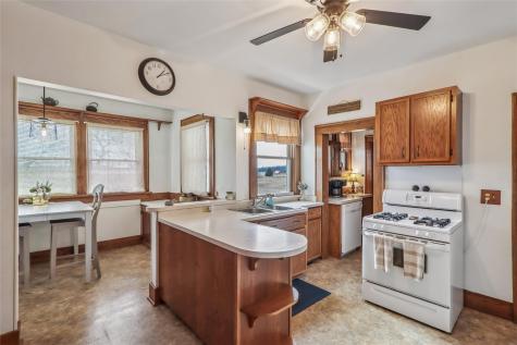 527 SW Swisher View Drive Swisher IA 52338