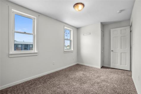 658 15th Avenue SW Cedar Rapids IA 52404