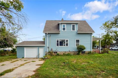 658 15th Avenue SW Cedar Rapids IA 52404