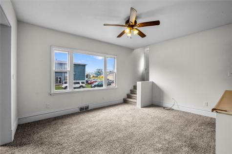 658 15th Avenue SW Cedar Rapids IA 52404