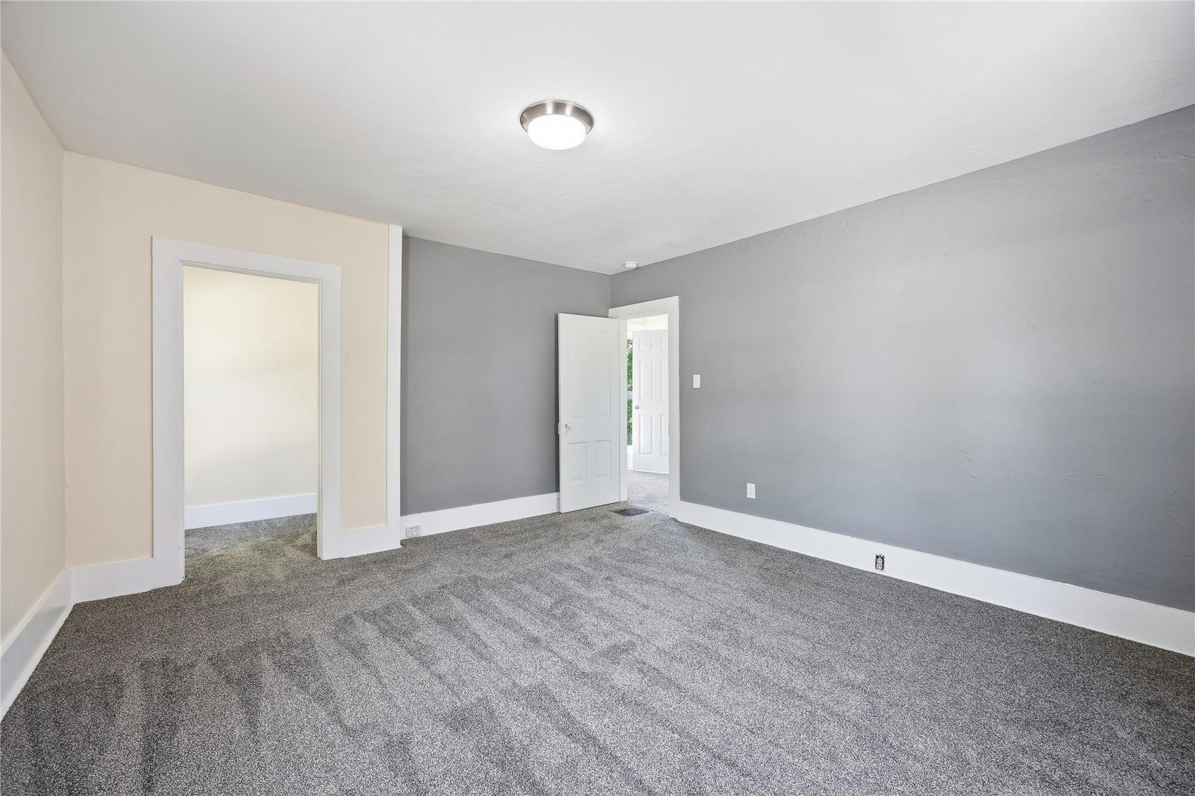 310 5th Avenue Clarence IA 52216