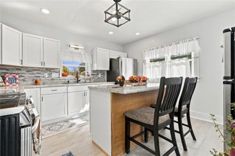 409 3rd Street SE Independence IA 50644