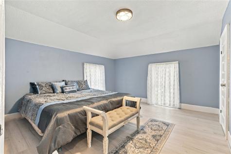 409 3rd Street SE Independence IA 50644
