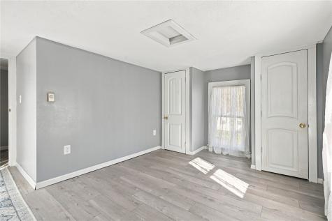 409 3rd Street SE Independence IA 50644