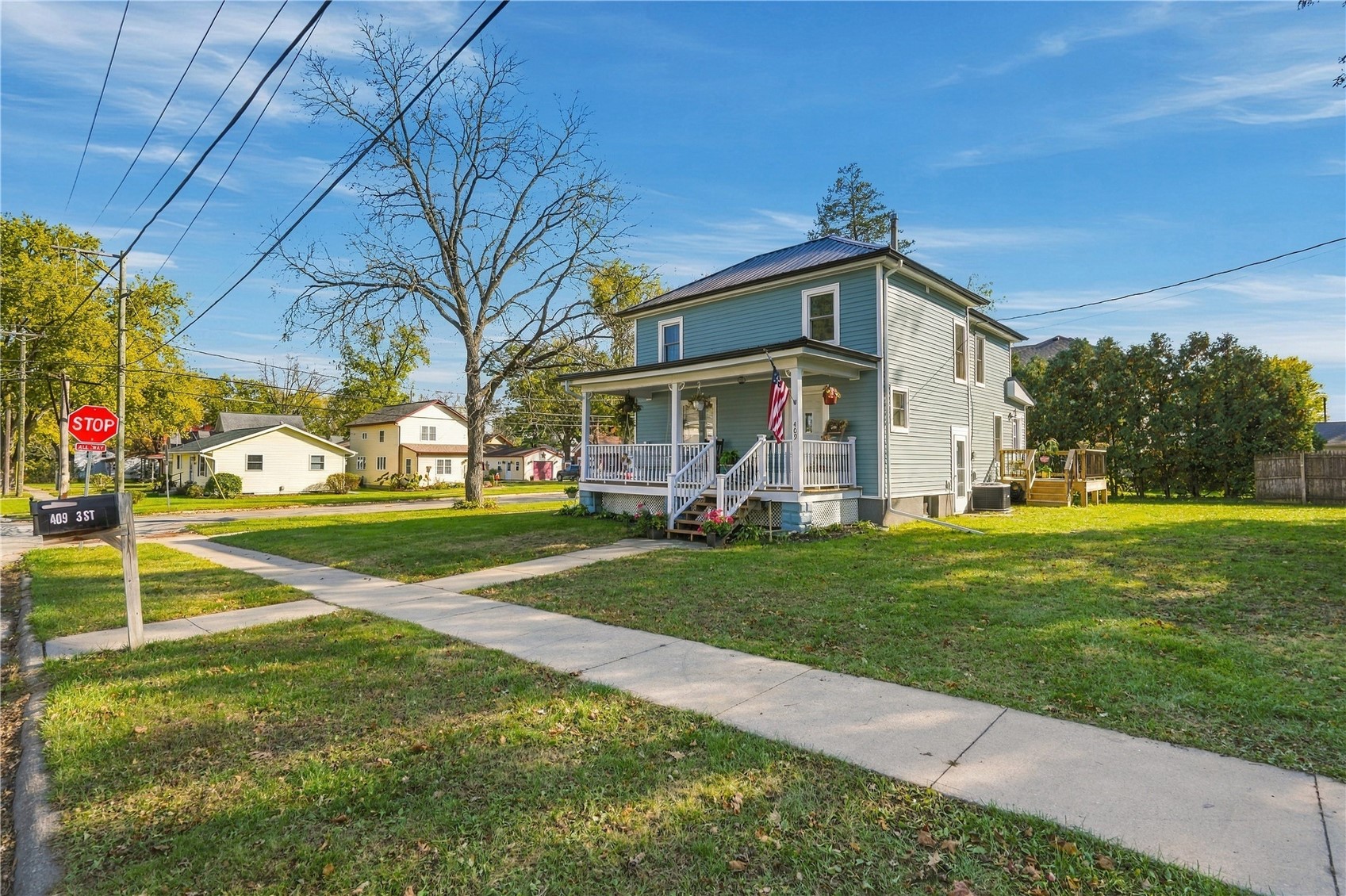 409 3rd Street SE Independence IA 50644