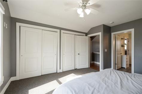 387 11th Street Marion IA 52302