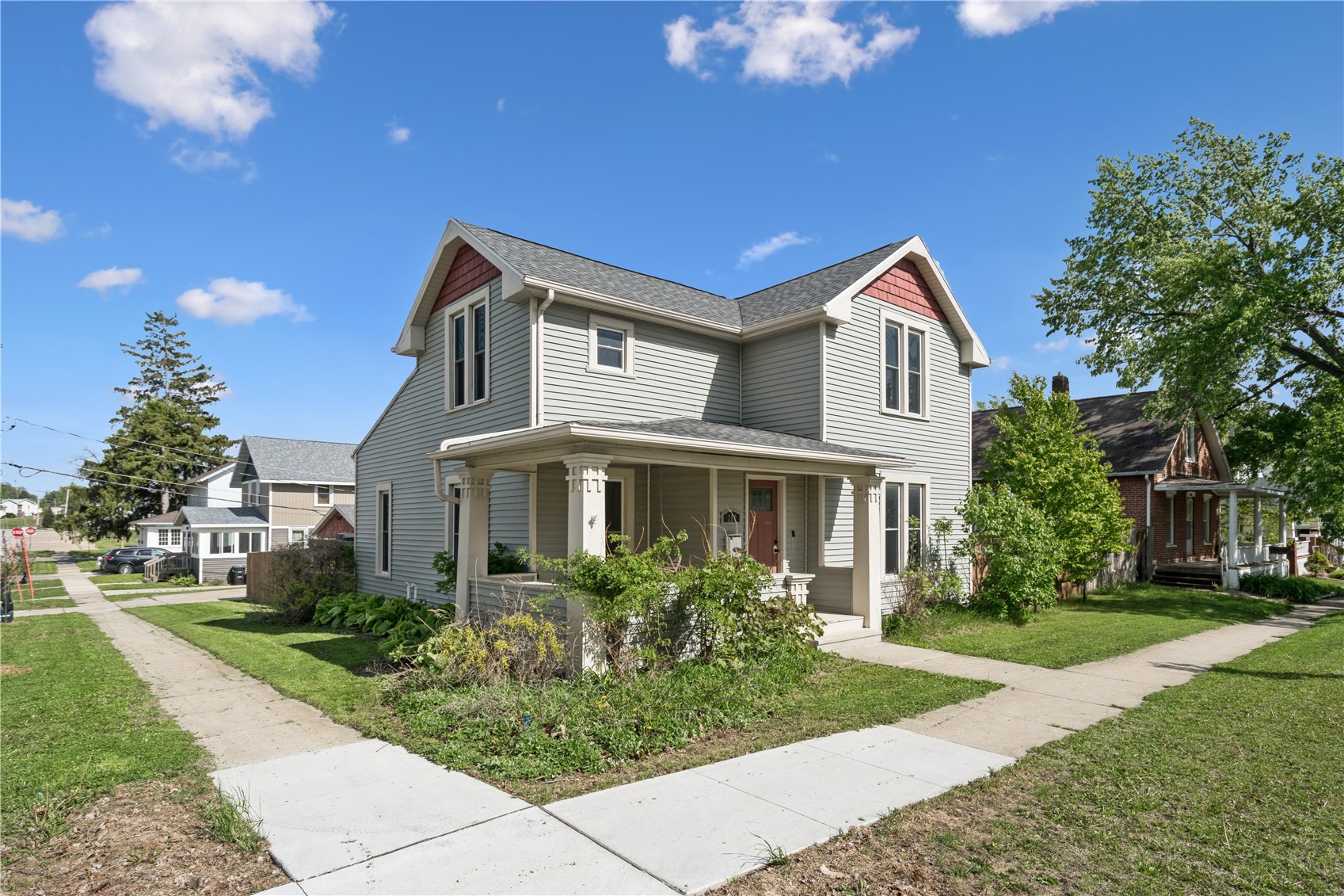 387 11th Street Marion IA 52302