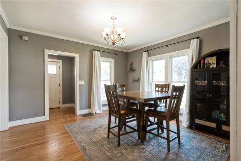 387 11th Street Marion IA 52302