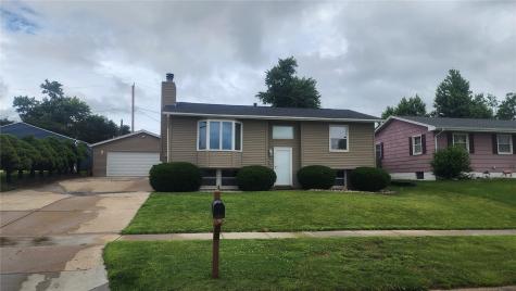 2608 Willow Street SW Cedar Rapids IA 52404